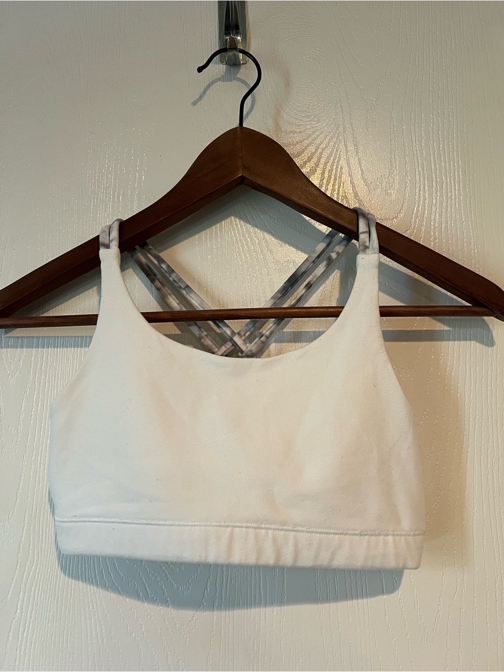 Athleta Girl Sports Bra White  Grey Camo Criss Cross  Straps Size 12